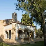 بيت ضيافة Castillo De Caces